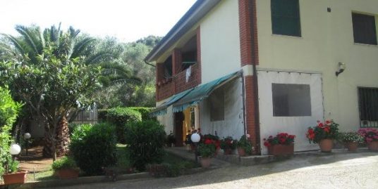 Casale indipendente