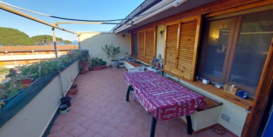 Porto S. Stefano – Residence Costa degli Ulivi – appartamento con terrazza