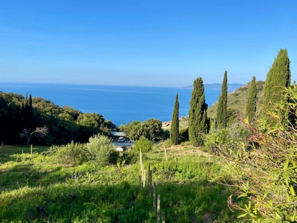 Porto S. Stefano – Loc. Lupaiola – Villa con splendida vista mare