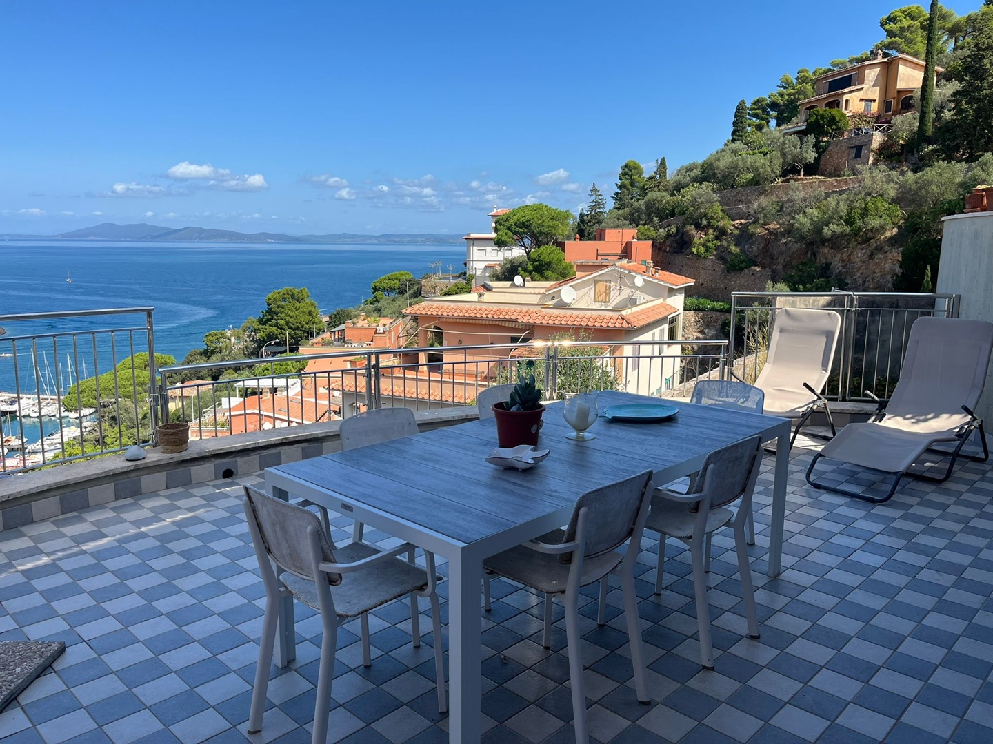 Porto S. Stefano – villino a schiera vista mare