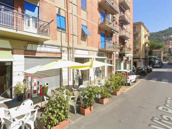 Porto Santo Stefano – Via Roma  – Fondo Commerciale
