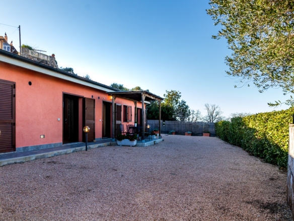 Monte Argentario – località Terrarossa – Villino indipendente