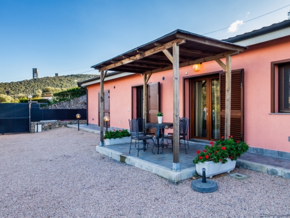 Monte Argentario – località Terrarossa – Villino indipendente