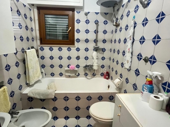 Porto S. Stefano – appartamento in centro di ampia metratura con giardino e vista mare