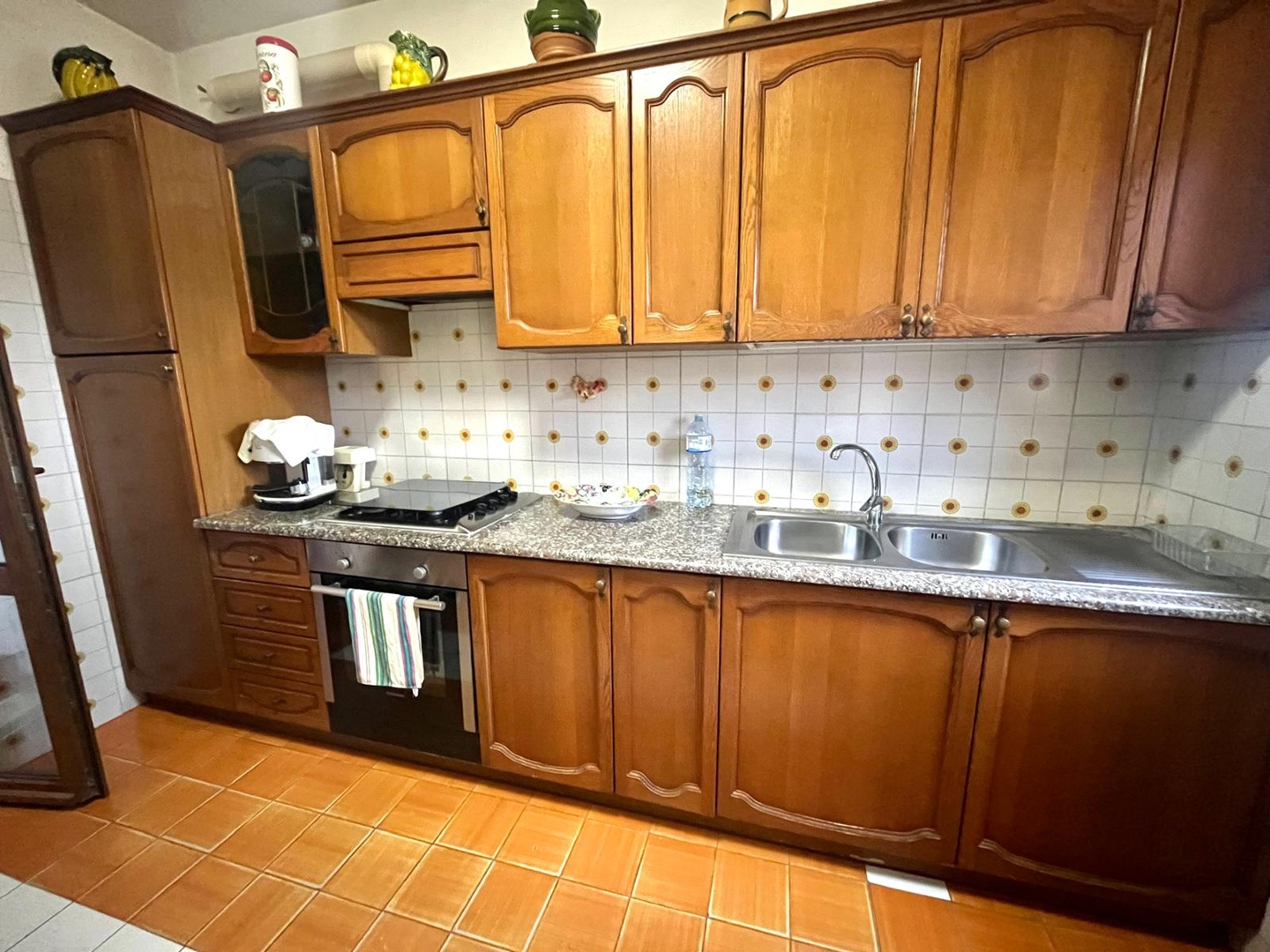 Porto S. Stefano – appartamento in centro di ampia metratura con giardino e vista mare