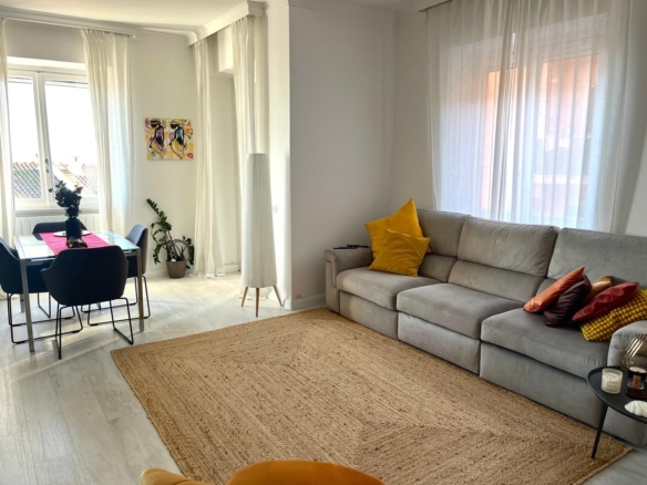 Porto S. Stefano – Via del Sole – appartamento ristrutturato e completamente arredato