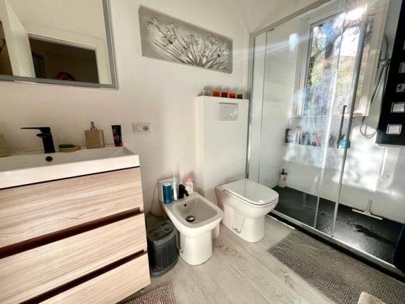 Porto S. Stefano – Via del Sole – appartamento ristrutturato e completamente arredato