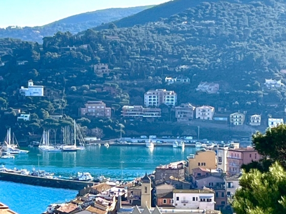 Porto S. Stefano – Via del Sole – appartamento ristrutturato e completamente arredato