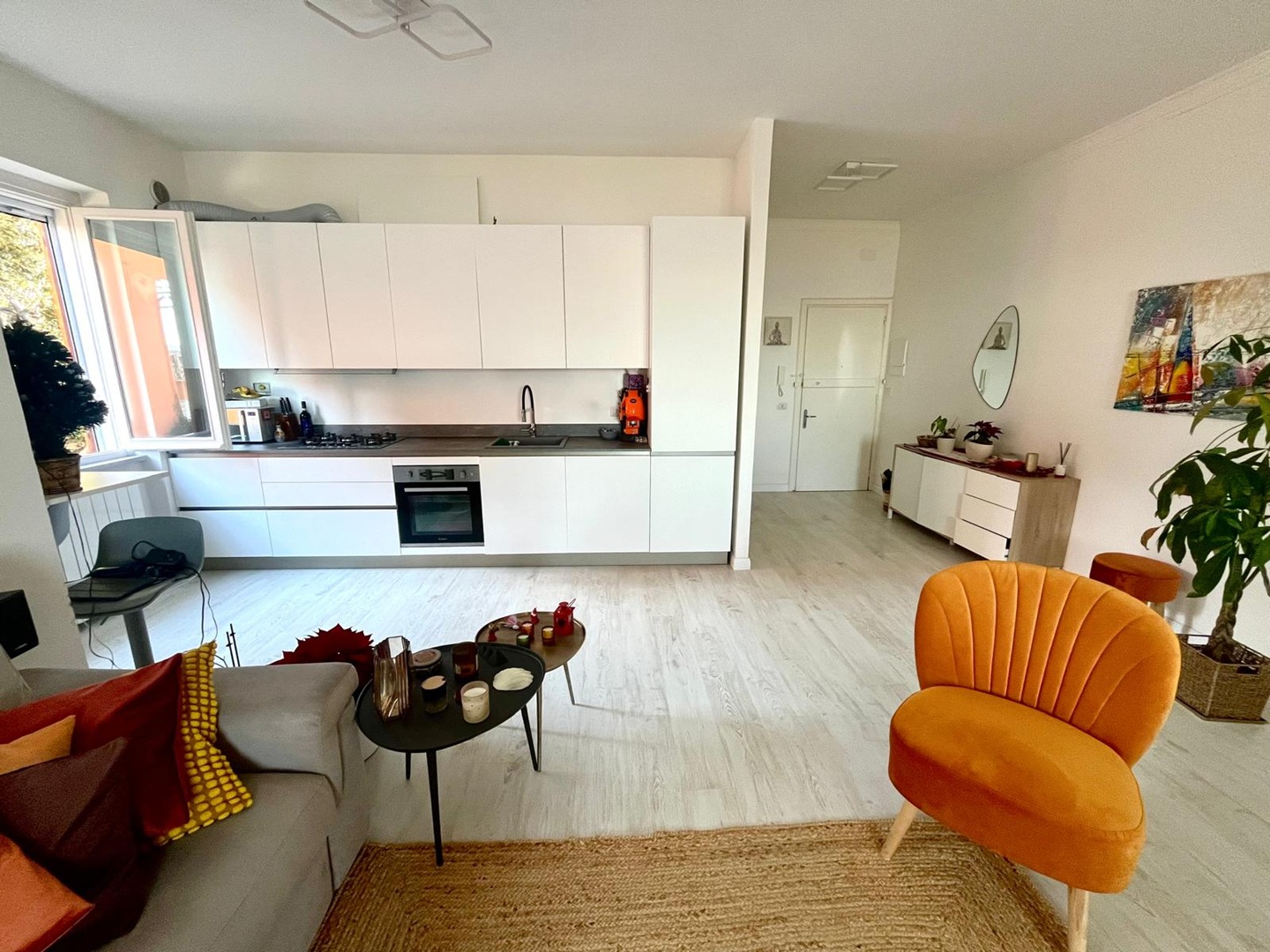 Porto S. Stefano – Via del Sole – appartamento ristrutturato e completamente arredato