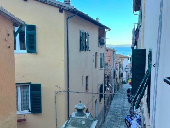 Porto S. Stefano – Appartamento ristrutturato in Centro Storico