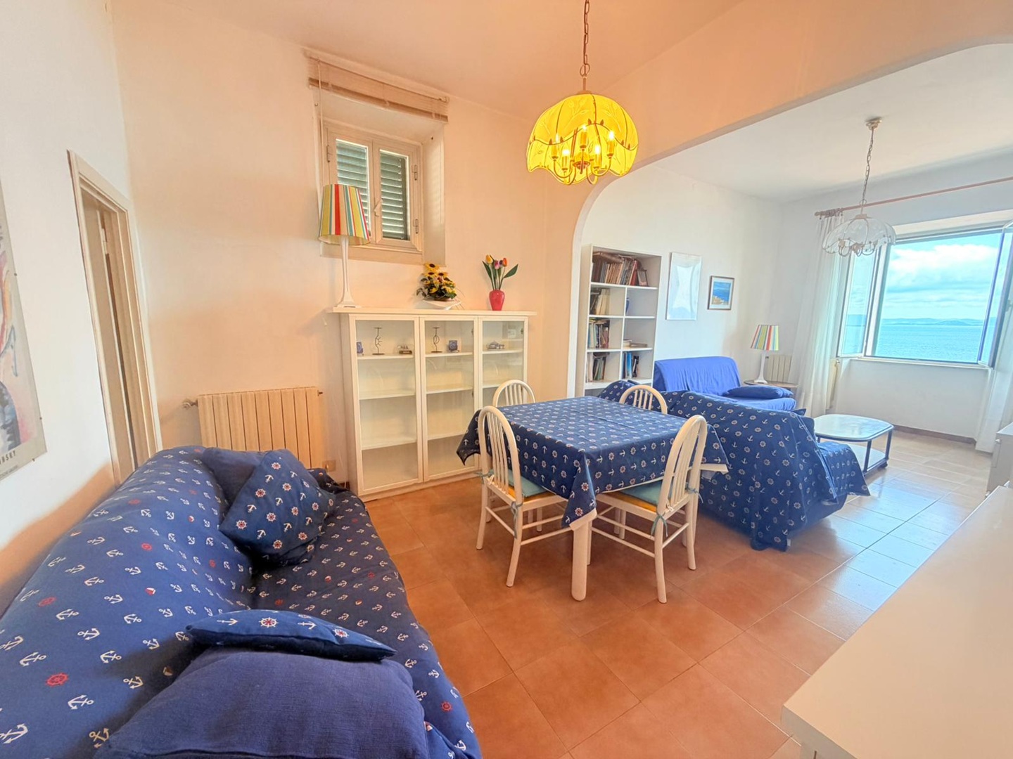 Porto Santo Stefano – Attico in centro storico con sottotetto