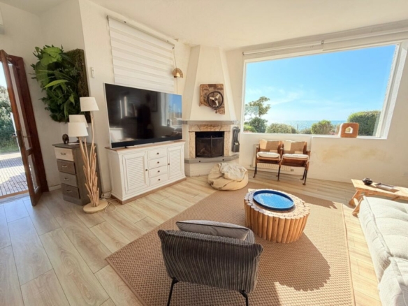 Giannella – Villa indipendente sul mare con spiaggia privata