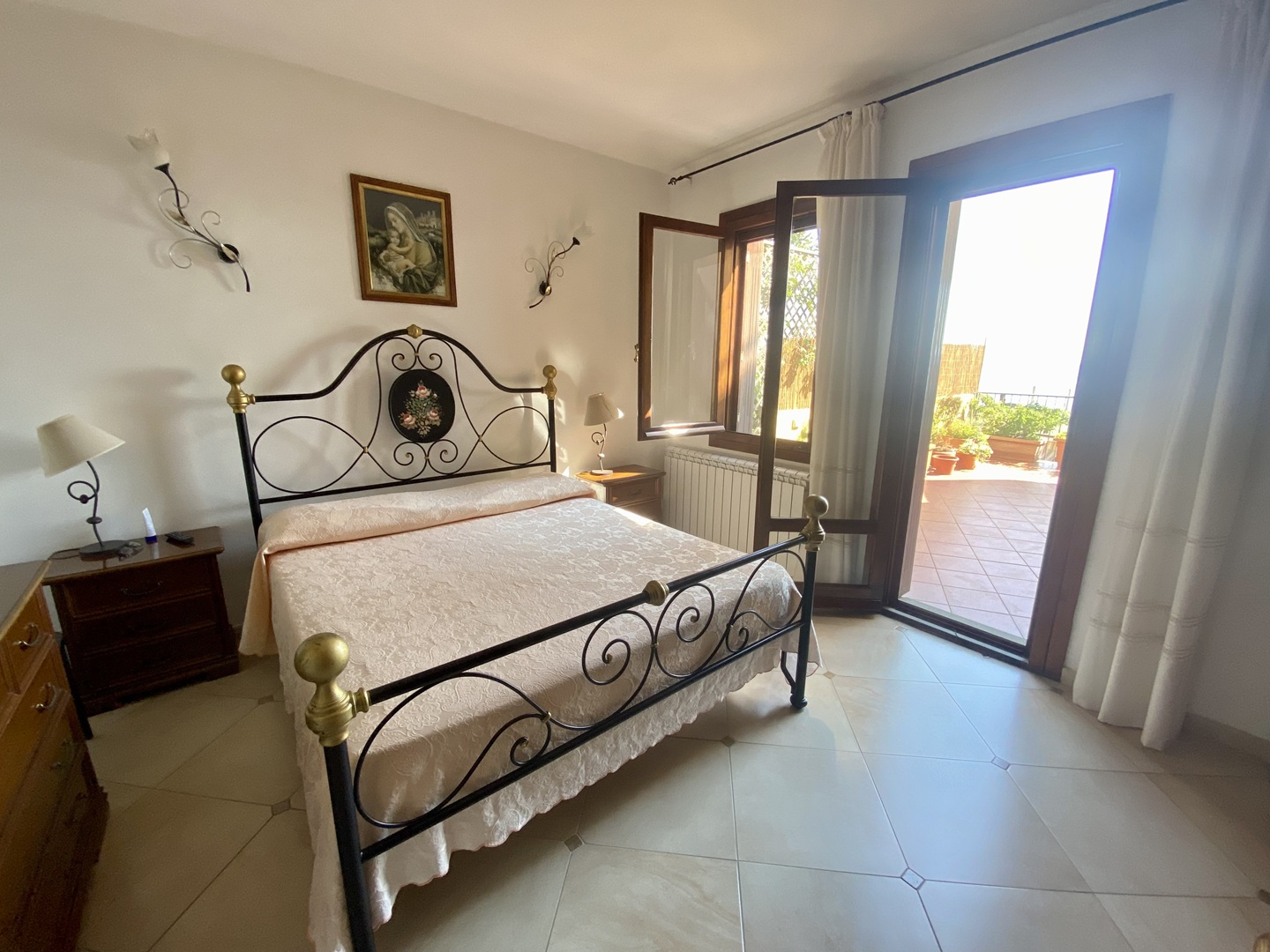 Porto S. Stefano appartamento con grande terrazza vista mare e posto auto