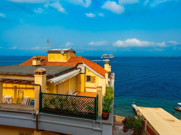 Porto S. Stefano – esclusivo appartamento in zona di pregio, a pochi passi dal mare